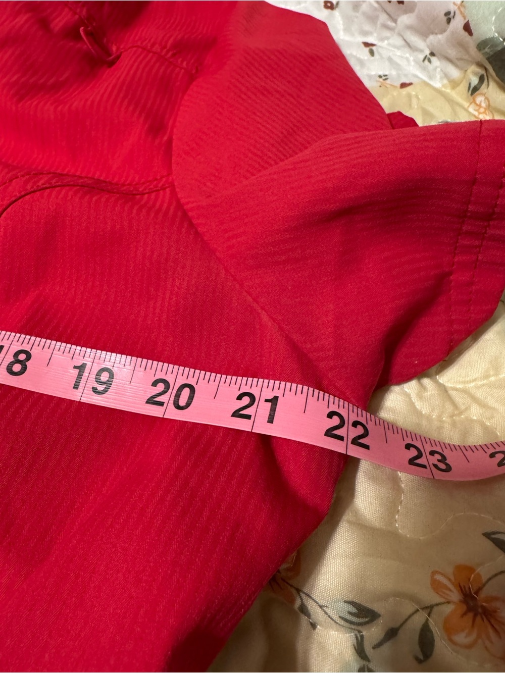 Elle Women’s Red Scrub Top - Picture 14 of 16